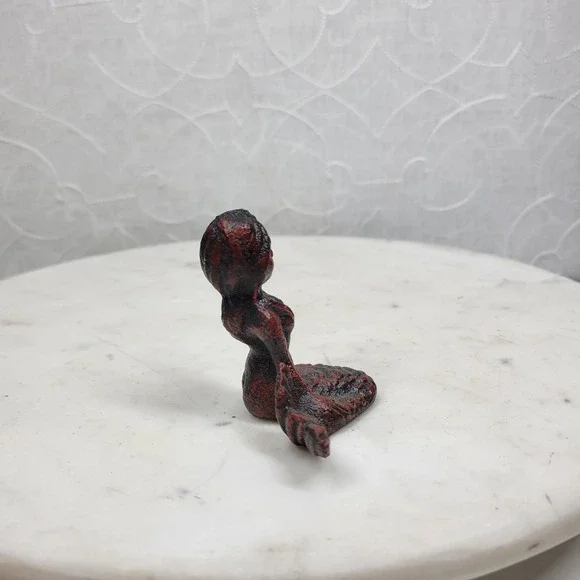 Vintage Heavy Cast Iron Mermaid Figurine 2.5" Nautical Coastal Decor Whimsigoth - Picture 6 of 10